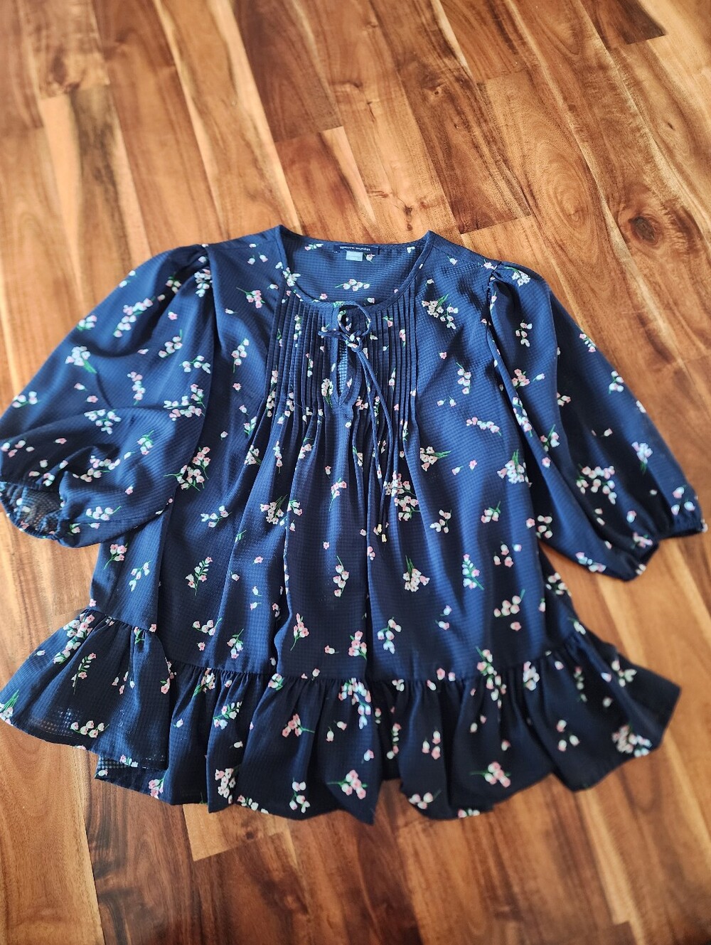 Tommy Hilfiger Navy Floral Ruffle Hem Tie-Neck Blouse
